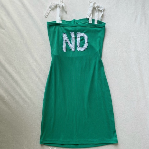 Notre Dame green and white patchwork ribbed bow dress - Picture 1 of 10